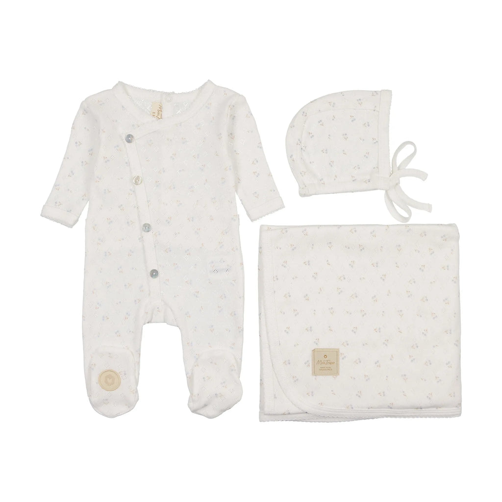 Spray of Berries Layette Set
