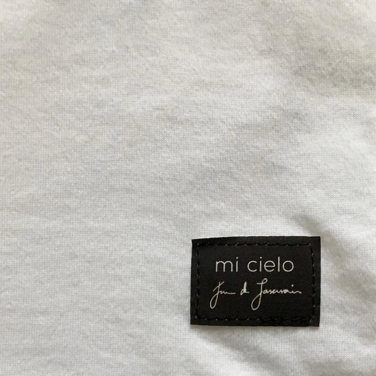 mi cielo x JUAN DE LASCURAIN - The Van -  White Onesie