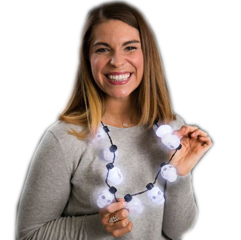 Flashing Big Bulb Skeleton Skulls Halloween Necklace