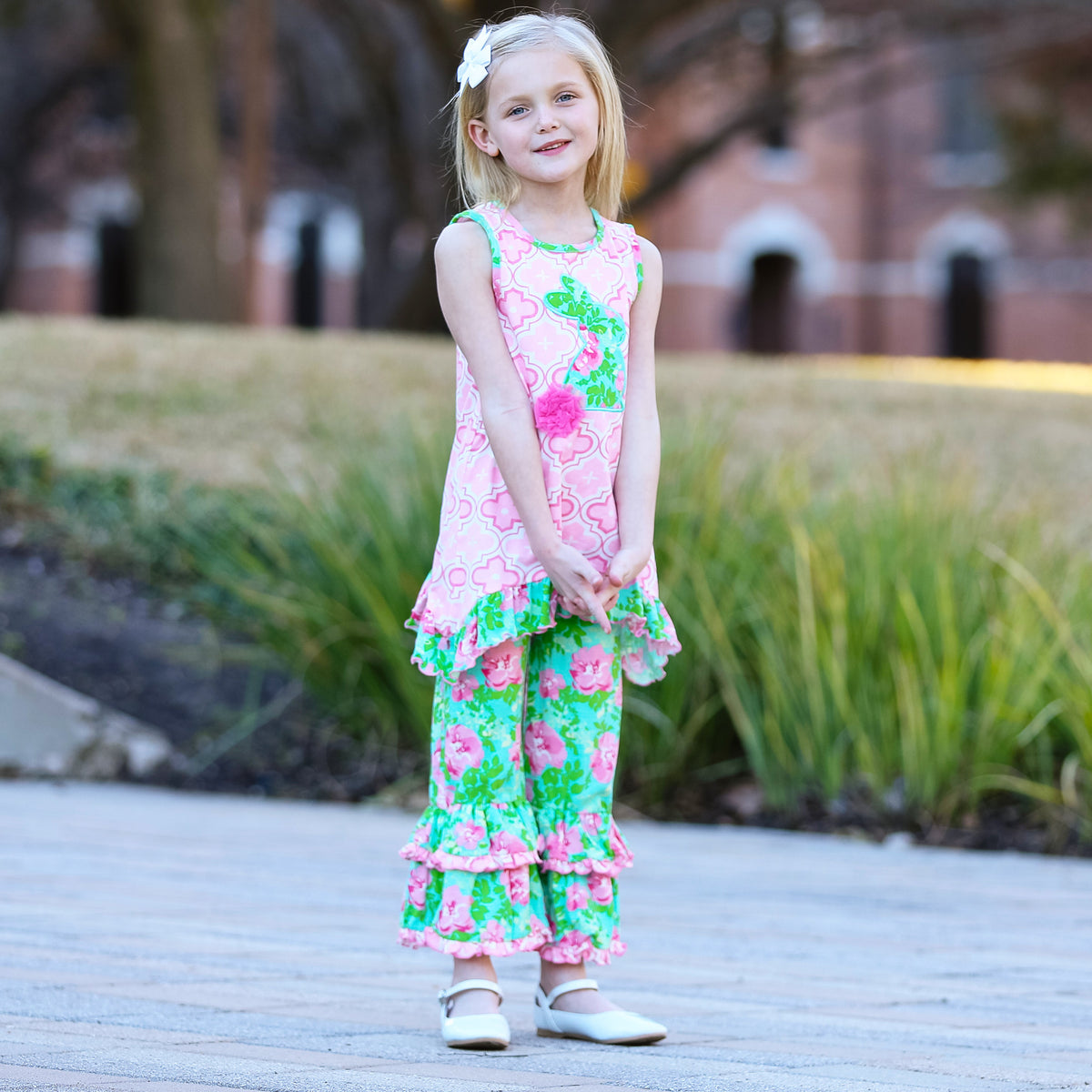 AnnLoren Girls Easter Bunny Outfit Tunic Spring Floral Ruffle Capri Pants-3