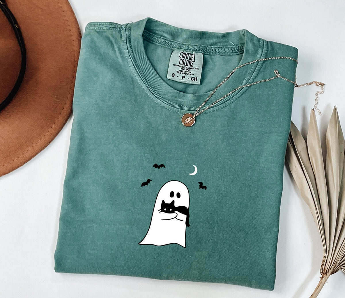 Halloween Shirt Ghost Black Cat Spooky Shirt Halloween T-Shirt Boo Fall Womens Shirts Tshirts Tshirt Comfort Colors Oversized Tee