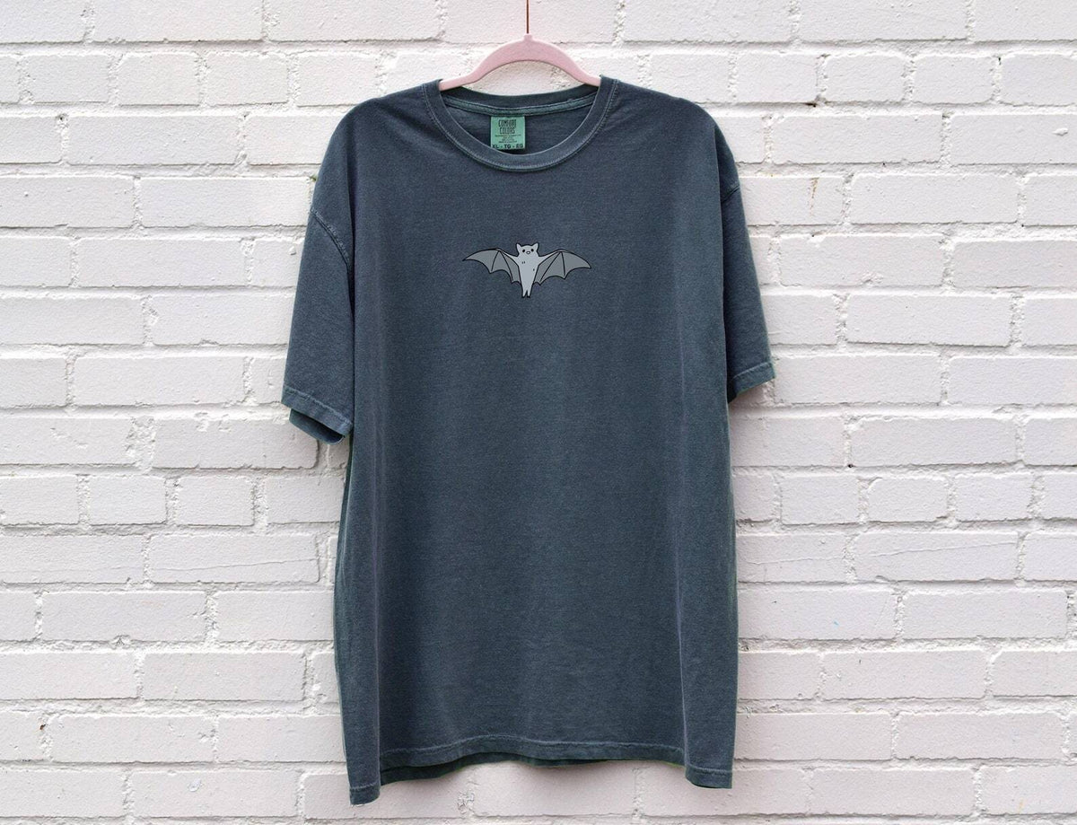 Halloween Shirt Bat Shirt Happy Halloween Shirt Stay Spooky Bats Tee Tshirt Spooky Season Tshirt Fall Shirt Oversized Tee Comfort Colors